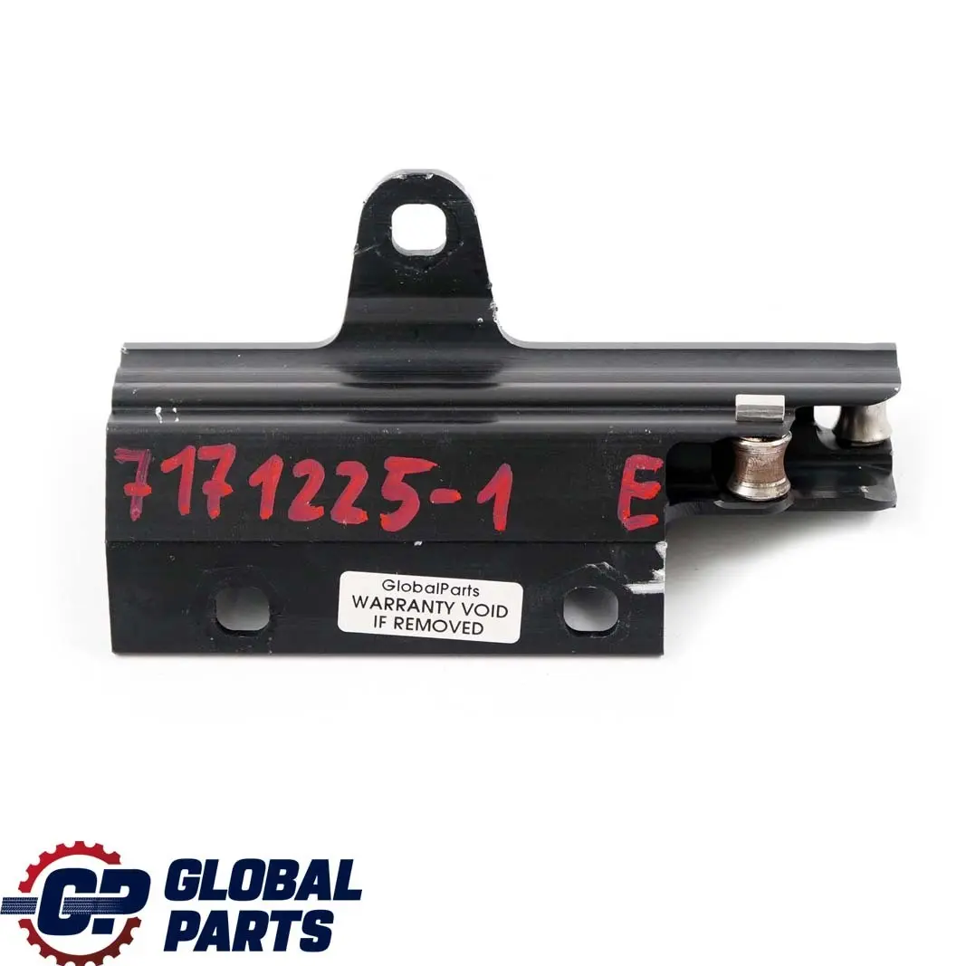 BMW E93 Convertible Plegable Techo Rigido Shell Izquierda Fijacion del sujetador - SKU 7171225-1 - Número de pieza 7171225