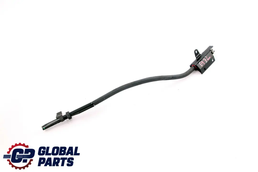 Capot Cabriolet Dachschale Obturateur a Gauche pour BMW 3 E93 à propos du numéro de pièce 7171225 BMW 3 E93 Capot Cabriolet Dachschale Obturateur a Gauche - SKU 7171225 - Numéro de pièce 7171225