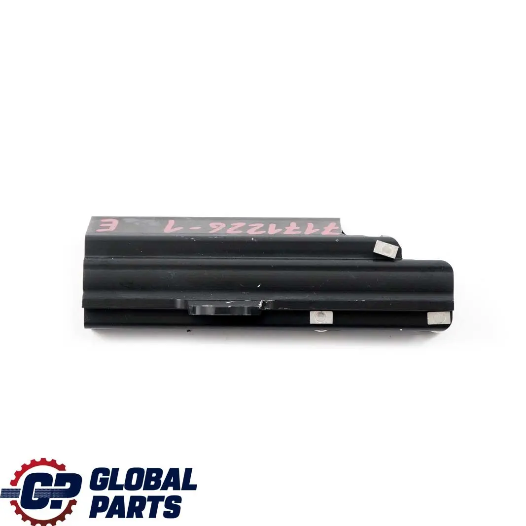 BMW 3 E93 1 Capot Cabriolet Dachschale Obturateur Droite - SKU 7171226-1 - Numéro de pièce 7171226