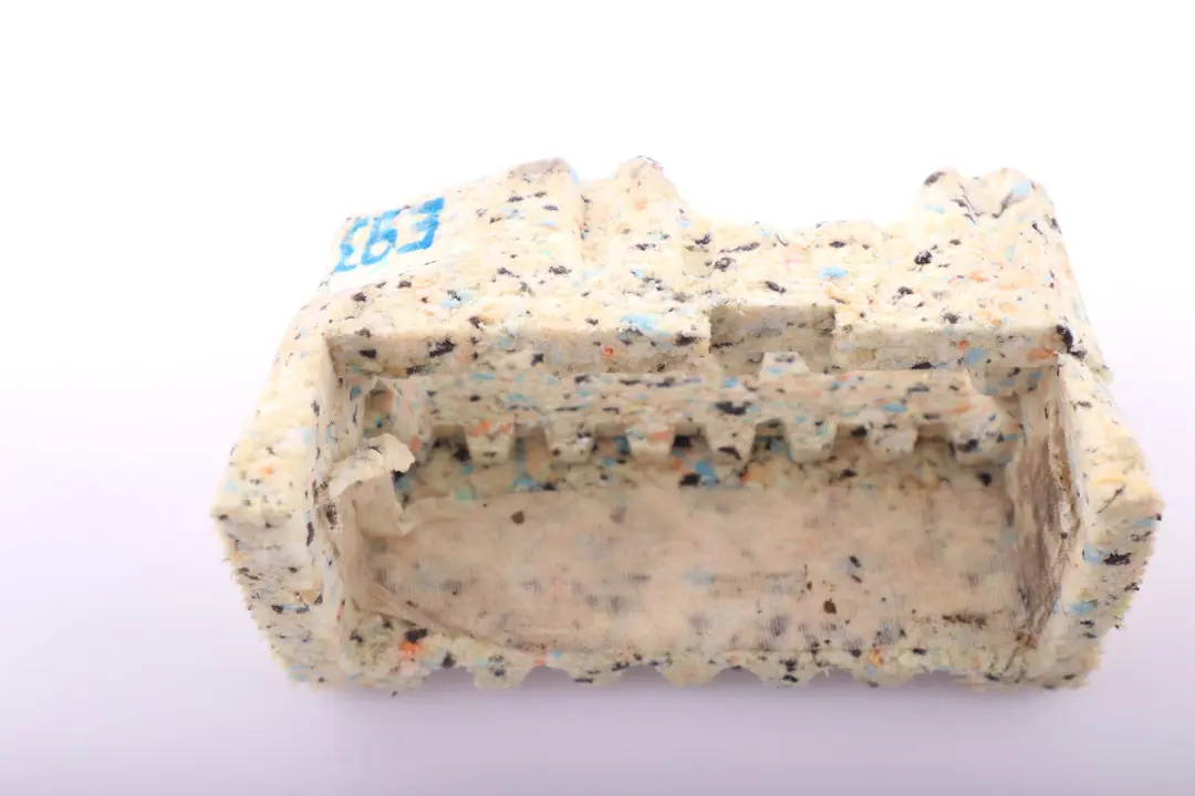 Insonorisation Hydraulique Unite Toit Ouvrant pour BMW E93 à propos du numéro de pièce 7171229 BMW E93 Insonorisation Hydraulique Unite Toit Ouvrant - SKU 7171229 - Numéro de pièce 7171229