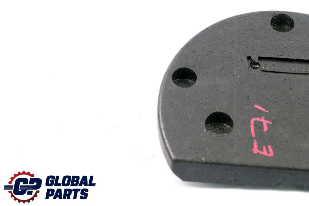 Rücksitzverkleidung Polystyrol Einsatz Schwarz für BMW X6 E71 mit Teilenummer 7171884 BMW X6 E71 Rücksitzverkleidung Polystyrol Einsatz Schwarz - SKU 7171884 - Teilenummer 7171884