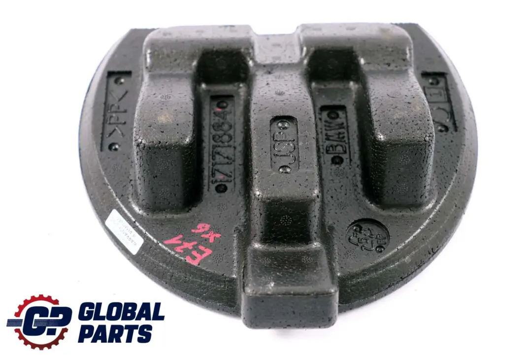 Panneau de garniture de siège arrière en polystyrène noir pour BMW X6 E71 à propos du numéro de pièce 7171884 BMW X6 E71 Panneau de garniture de siège arrière en polystyrène noir - SKU 7171884 - Numéro de pièce 7171884