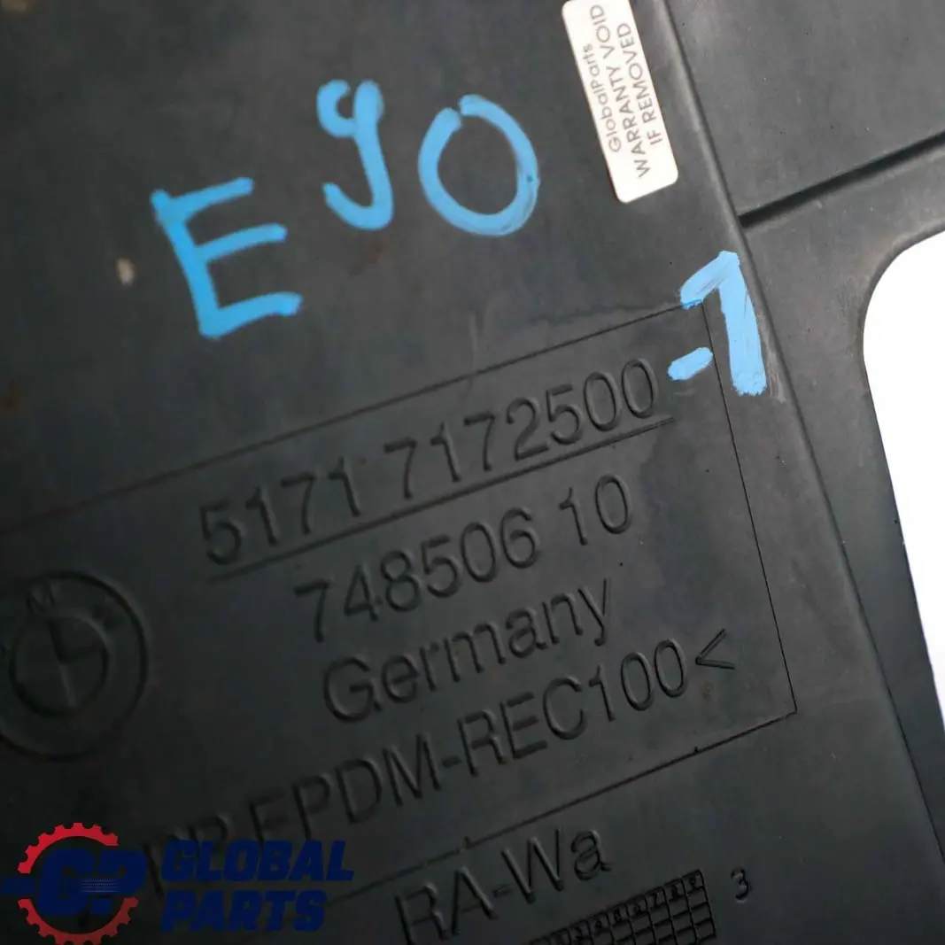 Passaruota BMW E90 E91 LCI 1 Anteriore Destro Cover Trim per con numero di parte 7172500 Passaruota BMW E90 E91 LCI 1 Anteriore Destro Cover Trim - SKU 7172500-1 - Numero di parte 7172500