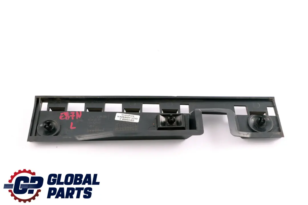 Tira De retencion Pilar B Izquierdo para BMW E87N LCI con número de pieza 7174399 BMW E87N LCI Tira De retencion Pilar B Izquierdo - SKU 7174399 - Número de pieza 7174399