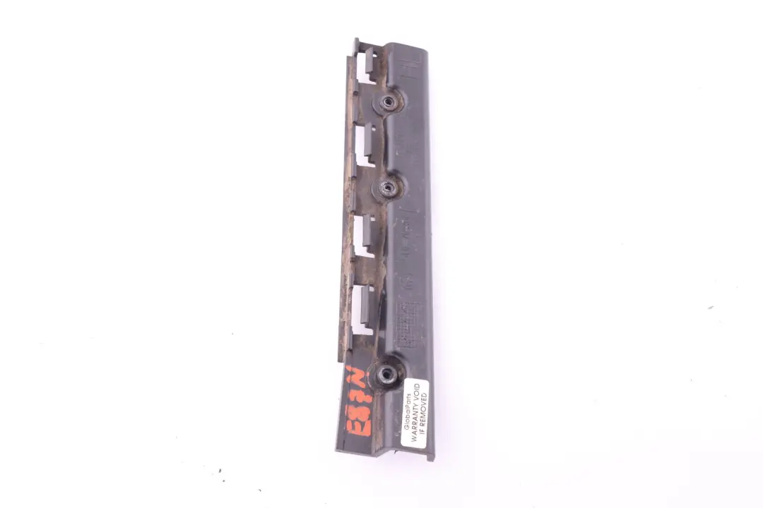 Tira De retencion Pilar B Izquierdo para BMW Serie 1 E87N con número de pieza 7174401 BMW Serie 1 E87N Tira De retencion Pilar B Izquierdo - SKU 7174401 - Número de pieza 7174401