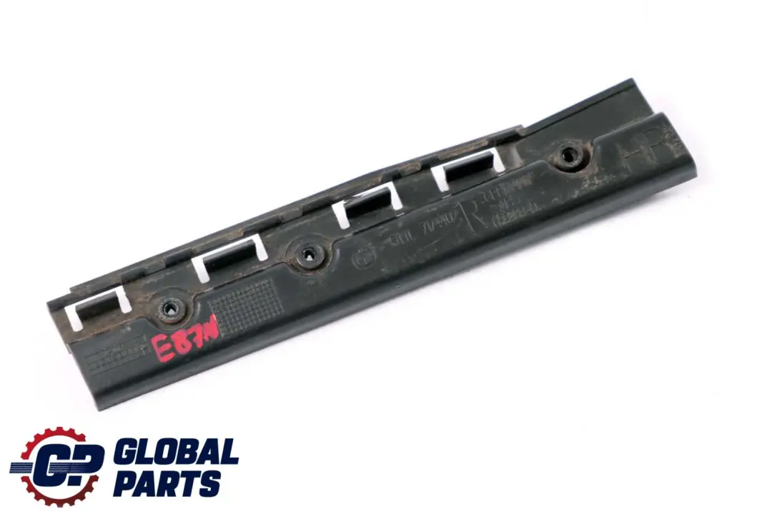Retaining Strip C-pillar Right O/S to BMW 1 Series E87 LCI with Part number 7174402 BMW 1 Series E87 LCI Retaining Strip C-pillar Right O/S - SKU 7174402 - Part number 7174402