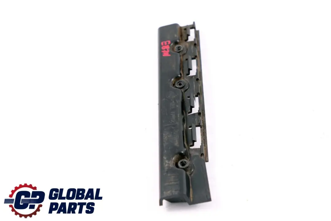 Pasek mocujący słupka C prawy do BMW E87 LCI o numerze 7174402 BMW E87 LCI Pasek mocujący słupka C prawy - SKU 7174402 - Numer Części 7174402