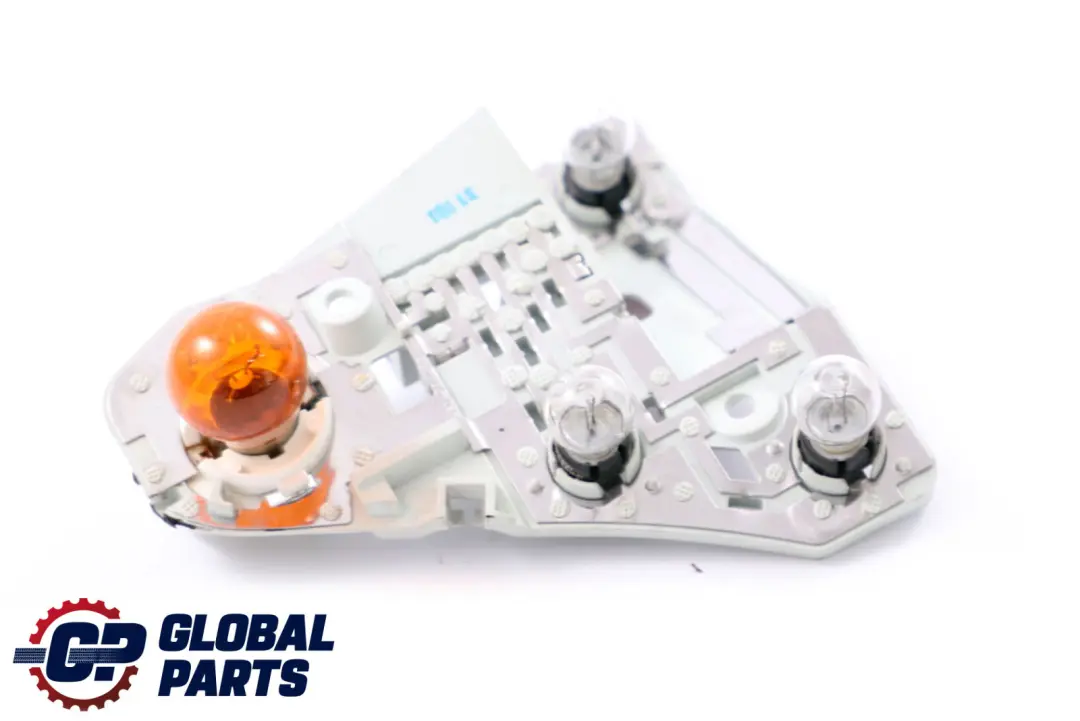Side Panel Light Lamp Bulb Holder Socket Rear Left N/S White to BMW 3 Series E92 with Part number 7174407 BMW 3 Series E92 Side Panel Light Lamp Bulb Holder Socket Rear Left N/S White - SKU 7174407-1 - Part number 7174407