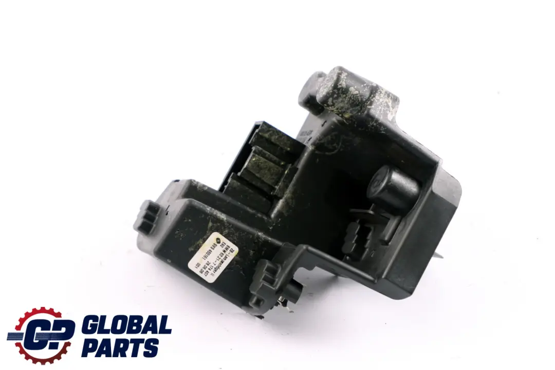 BMW E92 Rear Side Panel Light Lamp Bulb Holder Socket Left N/S - SKU 7174407 - Part number 7174407