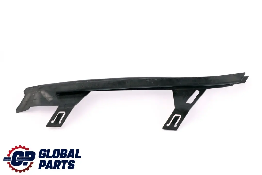 Guarnizione Faro Anteriore Sinistro per BMW E92 E93 con numero di parte 7174517 BMW E92 E93 Guarnizione Faro Anteriore Sinistro - SKU 7174517 - Numero di parte 7174517