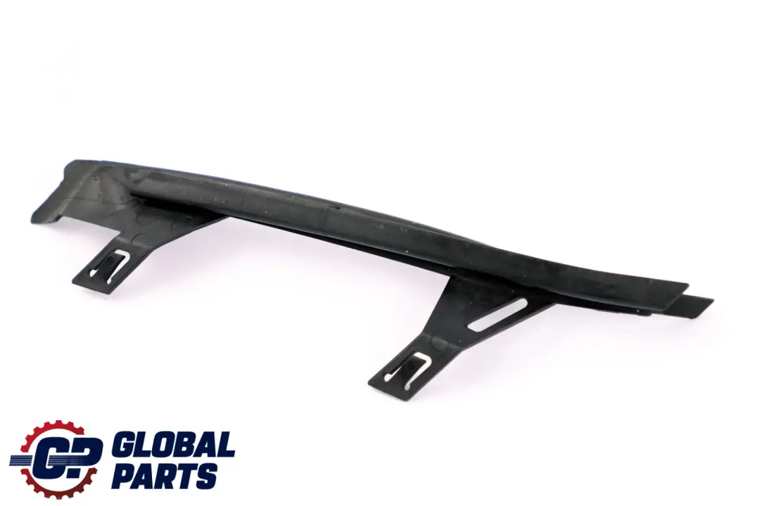 Guarnizione Faro Anteriore Sinistro per BMW E92 E93 con numero di parte 7174517 BMW E92 E93 Guarnizione Faro Anteriore Sinistro - SKU 7174517 - Numero di parte 7174517