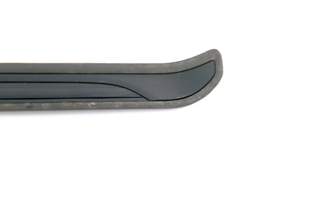 Tür Einstiegs Leiste Abdeckung Vorne Links für BMW E81 E82 mit Teilenummer 7174559 BMW E81 E82 Tür Einstiegs Leiste Abdeckung Vorne Links - SKU 7174559 - Teilenummer 7174559