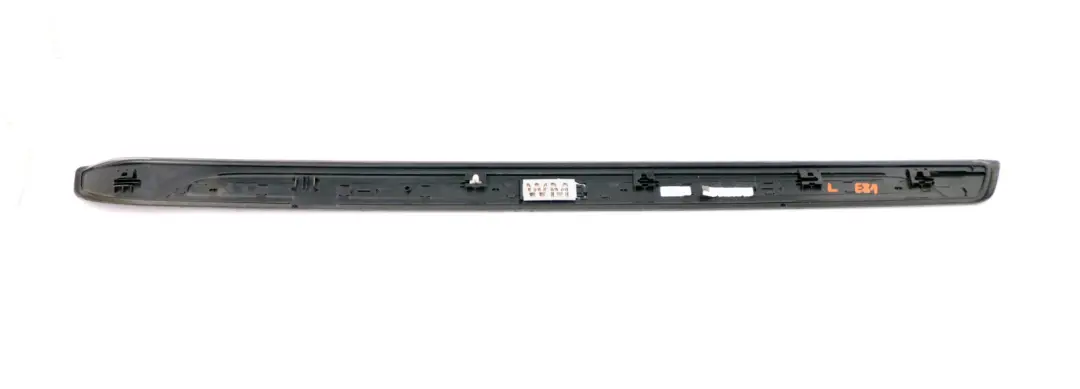 BMW E81 E82 Joint de seuil de porte avant gauche - SKU 7174559 - Numéro de pièce 7174559