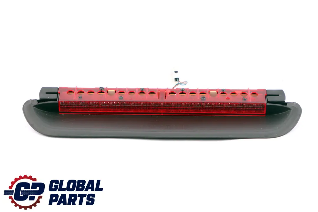 Tercera Luz De Freno Trasera para BMW E92 LCI con número de pieza 7174628 BMW E92 LCI Tercera Luz De Freno Trasera - SKU 7174628 - Número de pieza 7174628