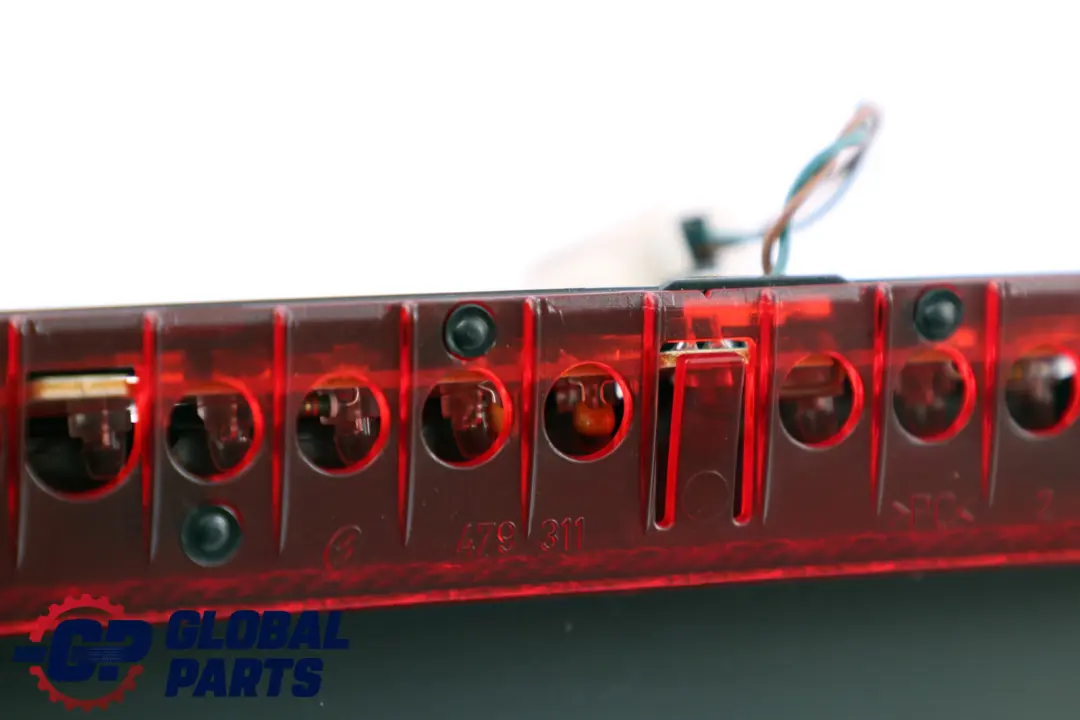 Tercera Luz De Freno Trasera para BMW E92 LCI con número de pieza 7174628 BMW E92 LCI Tercera Luz De Freno Trasera - SKU 7174628 - Número de pieza 7174628