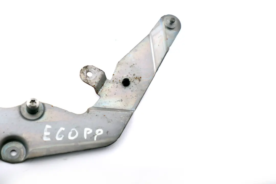 Piastra Davanti Destra 7202152 per BMW E60 E61 con numero di parte 7174632 BMW E60 E61 Piastra Davanti Destra 7202152 - SKU 7174632 - Numero di parte 7174632