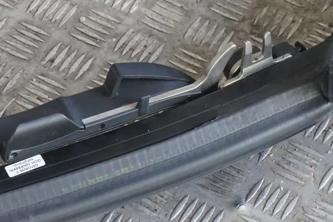 Tensor De techo plegable para Mini Cabrio Convertible R52 con número de pieza 7174766 Mini Cabrio Convertible R52 Tensor De techo plegable - SKU 7174766 - Número de pieza 7174766