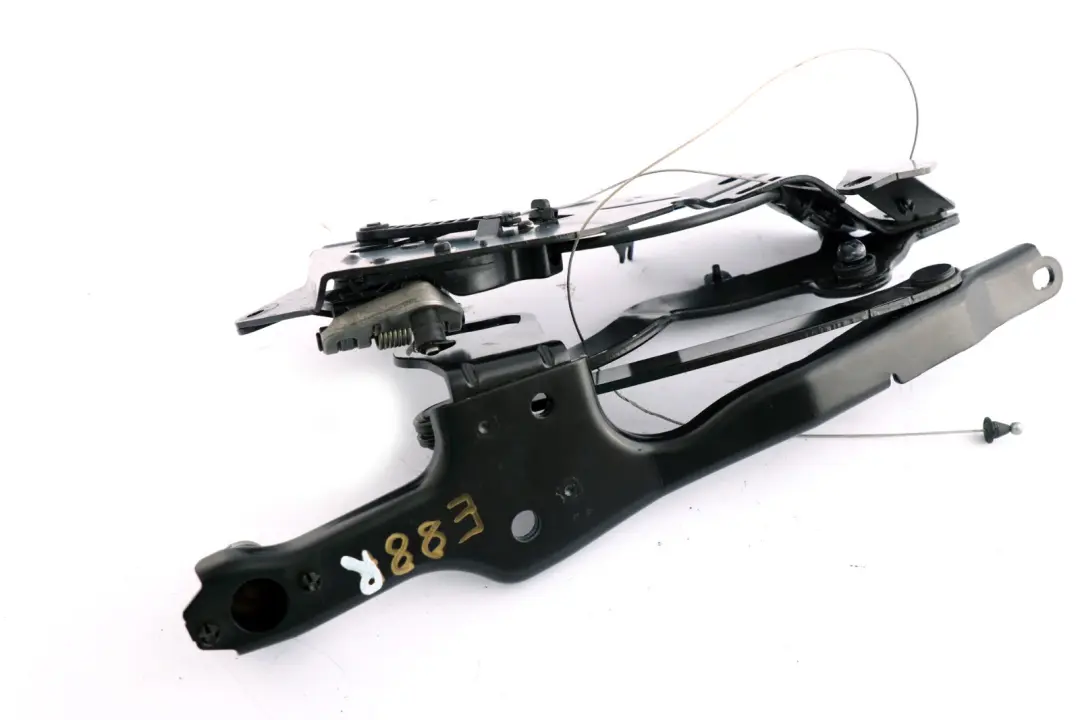 Zawias mechanizm prawy dachu dach do BMW Cabrio E88 o numerze 7174774 BMW Cabrio E88 Zawias mechanizm prawy dachu dach - SKU 7174774 - Numer Części 7174774