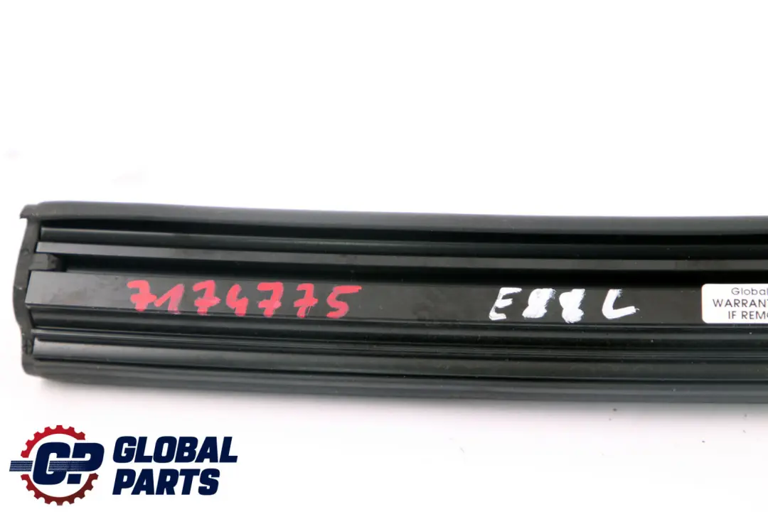 Uszczelka dachu lewy mechanizm do BMW E88 o numerze 7174775 BMW E88 Uszczelka dachu lewy mechanizm - SKU 7174775 - Numer Części 7174775