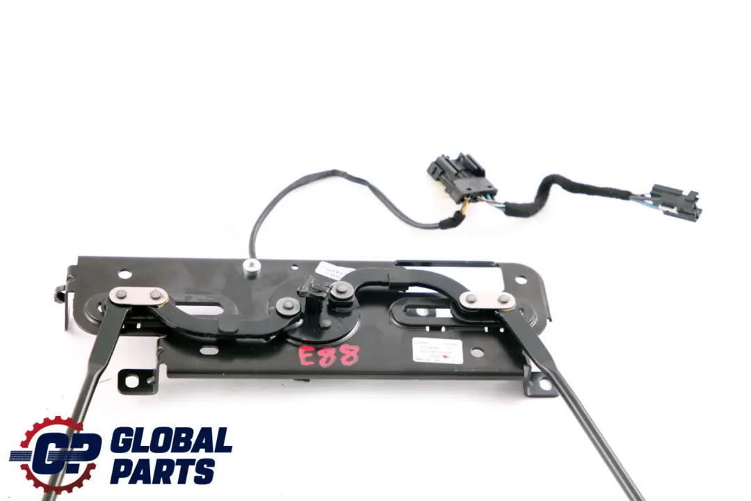 LOCKING SYSTEM LOCK MECHANISM FOLDING TOP für BMW E88 CONVERTIBLE DRIVE mit Teilenummer 7174797 BMW E88 CONVERTIBLE DRIVE LOCKING SYSTEM LOCK MECHANISM FOLDING TOP - SKU 7174797 - Teilenummer 7174797