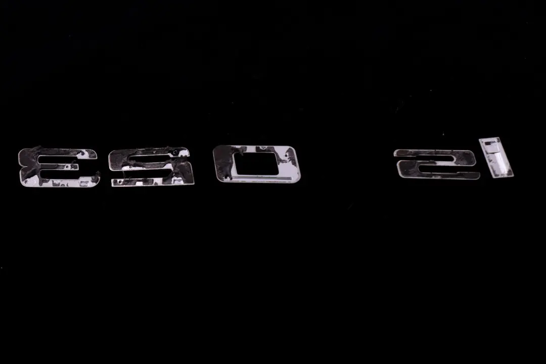 BMW 3 Series E90 E90N Rear Boot Trunk Lid Adhered Emblem Badge Lettering 320si - SKU 7174877 - Part number 7174877