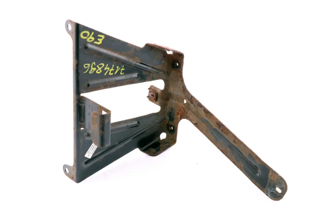 Soporte Contenedor Carbón Activado para BMW 3 E90 con número de pieza 7174896 BMW 3 E90 Soporte Contenedor Carbón Activado - SKU 7174896 - Número de pieza 7174896