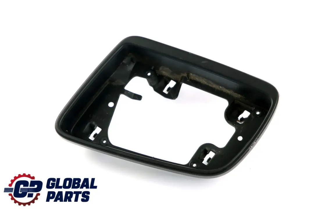 Bandeja Izquierda Anillo Espejo Exterior Negro para BMW E60 E61 E63 E64 con número de pieza 7174965 BMW E60 E61 E63 E64 Bandeja Izquierda Anillo Espejo Exterior Negro - SKU 7174965 - Número de pieza 7174965