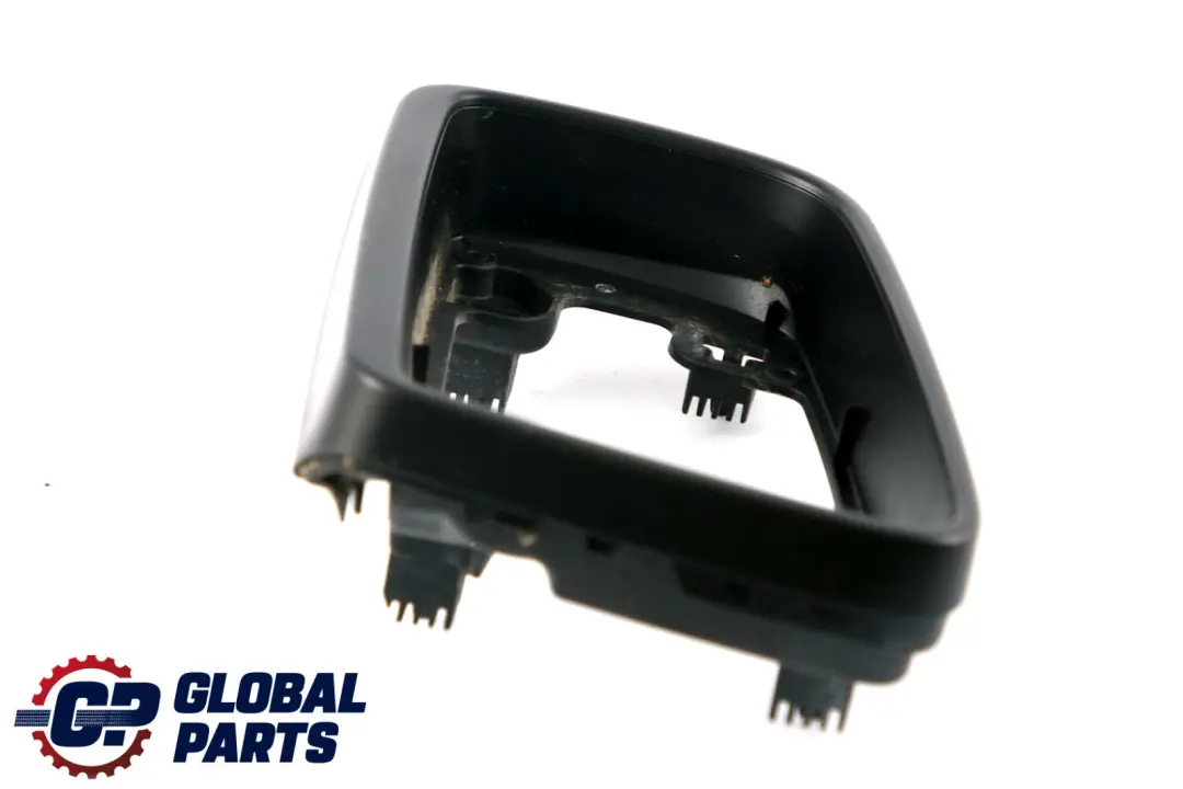 Bandeja Izquierda Anillo Espejo Exterior Negro para BMW E60 E61 E63 E64 con número de pieza 7174965 BMW E60 E61 E63 E64 Bandeja Izquierda Anillo Espejo Exterior Negro - SKU 7174965 - Número de pieza 7174965