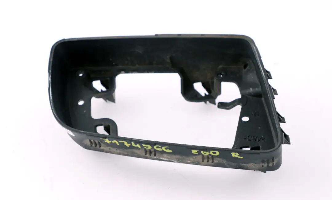 BMW 5 6 Series E60 E61 E63 E64 LCI Tray Right O/S Outside Mirror Ring - SKU 7174966 - Part number 7174966