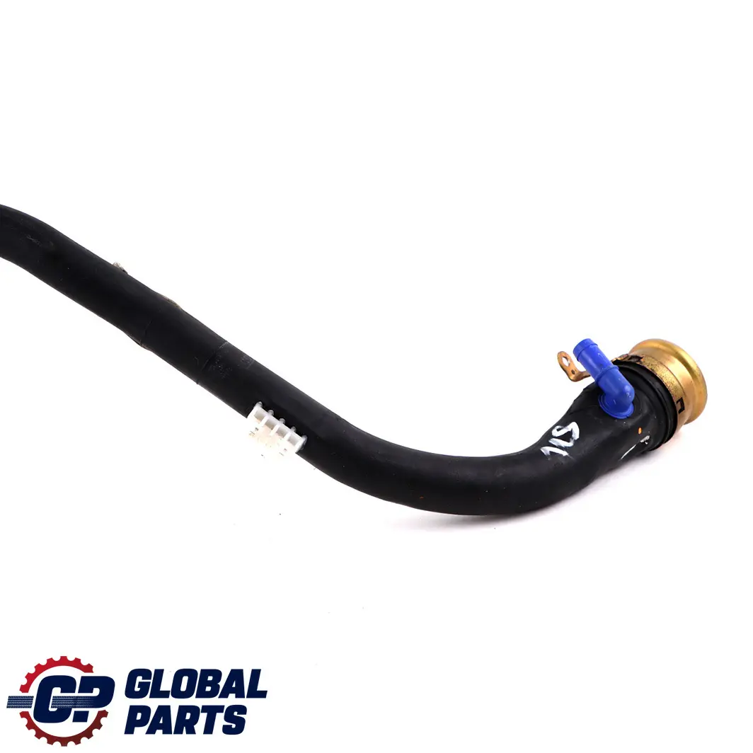 Wlew rura baku paliwa do BMW X5 E53 o numerze 7175083 BMW X5 E53 Wlew rura baku paliwa - SKU 7175083 - Numer Części 7175083