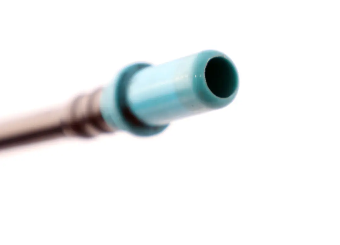 Ligne d'alimentation de carburant avant pour BMW E81 E87 E90 E92 à propos du numéro de pièce 7176663 BMW E81 E87 E90 E92 Ligne d'alimentation de carburant avant - SKU 7176663 - Numéro de pièce 7176663