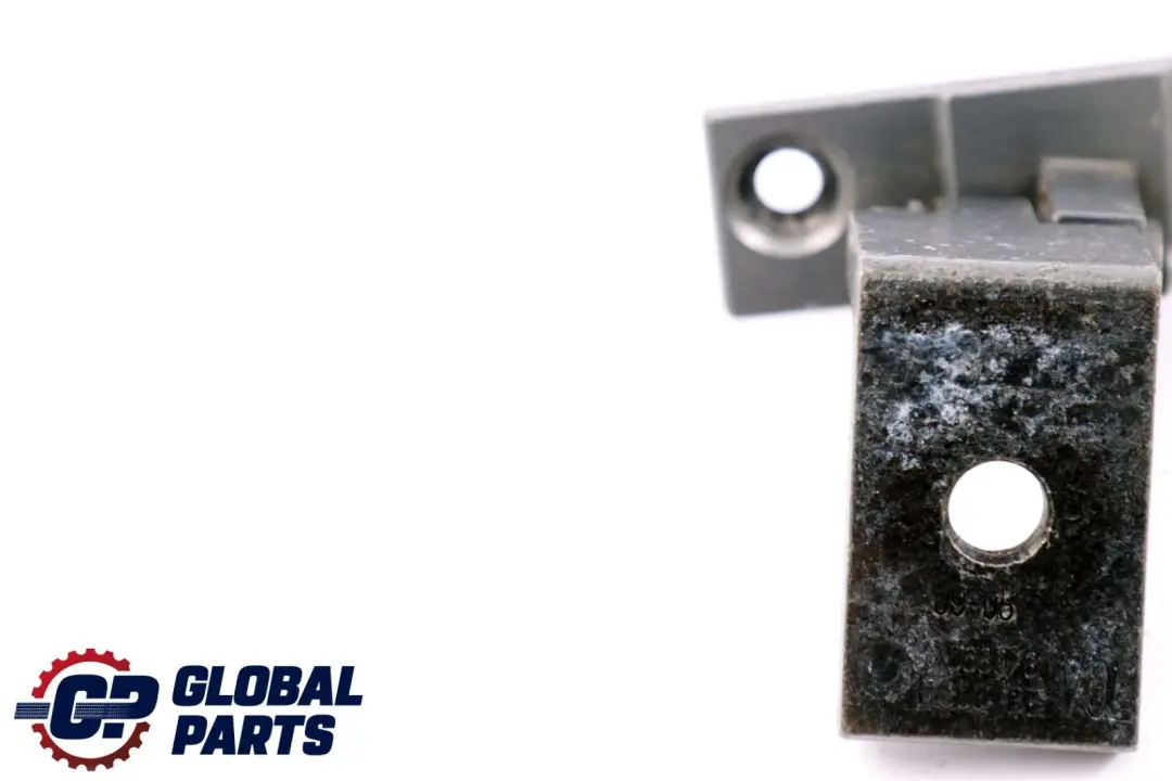 Front Left N/S Door Hinge Upper Sparkling Graphite A22 to BMW 5 Series E60 E61 with Part number 7176847 BMW 5 Series E60 E61 Front Left N/S Door Hinge Upper Sparkling Graphite A22 - SKU 7176847-SG - Part number 7176847