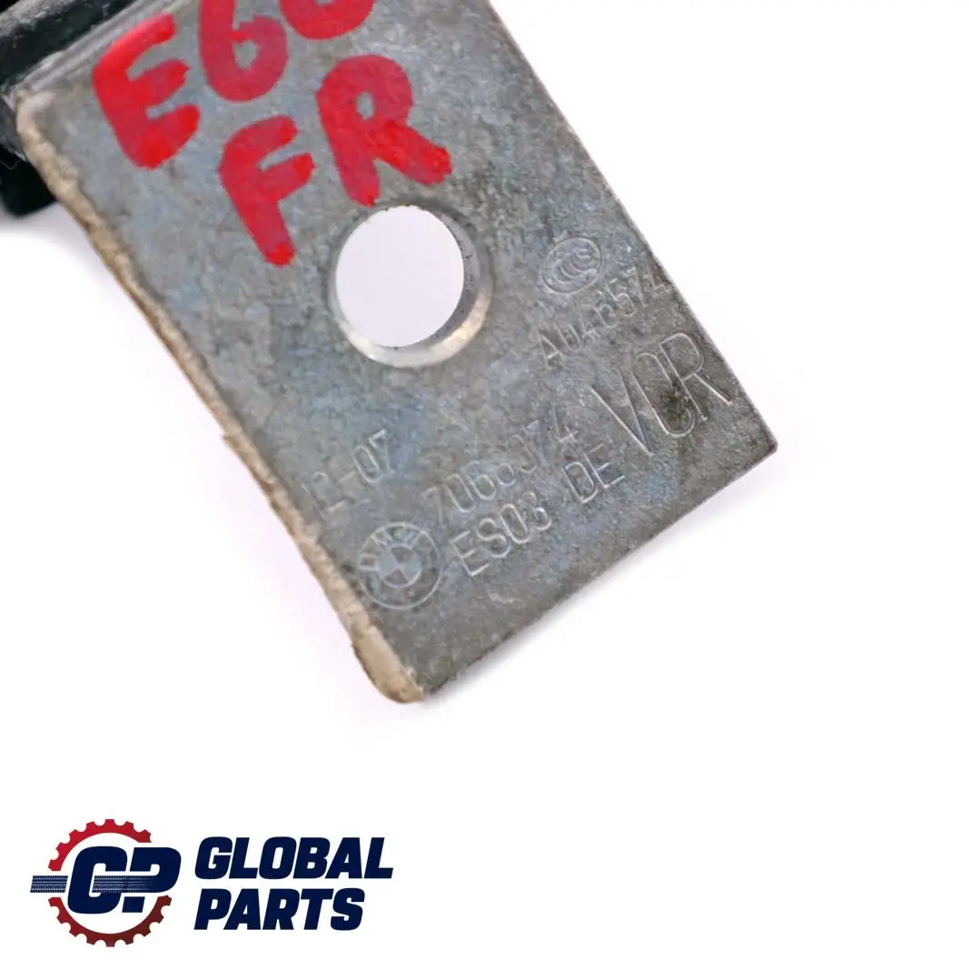 Front Right Door Upper Hinge Black to BMW 5 X5 Series E60 E61 E70 M5 with Part number 7068074 BMW 5 X5 Series E60 E61 E70 M5 Front Right Door Upper Hinge Black - SKU 7176848-BLK - Part number 7068074