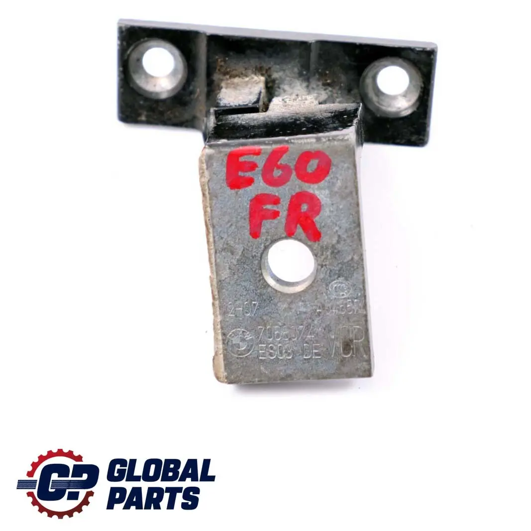 Front Right Door Upper Hinge Black to BMW 5 X5 Series E60 E61 E70 M5 with Part number 7068074 BMW 5 X5 Series E60 E61 E70 M5 Front Right Door Upper Hinge Black - SKU 7176848-BLK - Part number 7068074