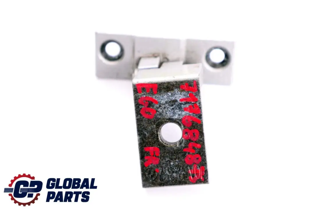 Front Right Door Upper Hinge Titansilber Silver to BMW 5 X5 Series E60 E61 E70 M5 with Part number 7068074 BMW 5 X5 Series E60 E61 E70 M5 Front Right Door Upper Hinge Titansilber Silver - SKU 7176848-TS - Part number 7068074