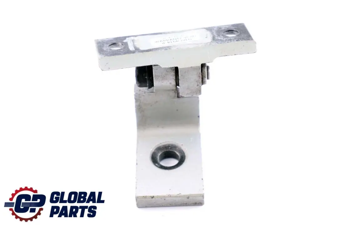 Front Right Door Upper Hinge Titansilber Silver to BMW 5 X5 Series E60 E61 E70 M5 with Part number 7068074 BMW 5 X5 Series E60 E61 E70 M5 Front Right Door Upper Hinge Titansilber Silver - SKU 7176848-TS - Part number 7068074