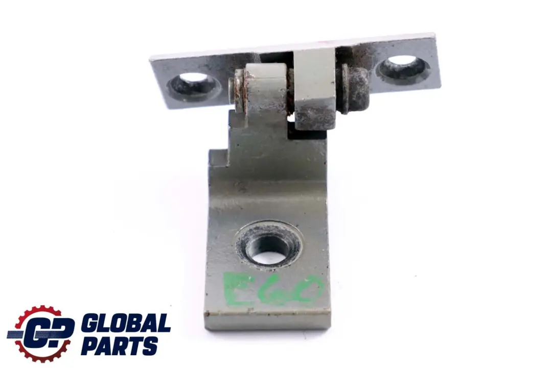 Front Right O/S Door Hinge Lower Sparkling Graphite A22 to BMW 5 Series E60 E61 with Part number 7068078 BMW 5 Series E60 E61 Front Right O/S Door Hinge Lower Sparkling Graphite A22 - SKU 7176850-SG - Part number 7068078