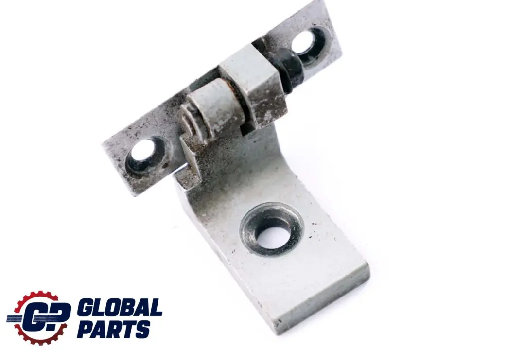 Cerniera porta anteriore destra inferiore Titansilber Argento - 354 per BMW E60 E61 con numero di parte 7068078 BMW E60 E61 Cerniera porta anteriore destra inferiore Titansilber Argento - 354 - SKU 7176850-TS - Numero di parte 7068078