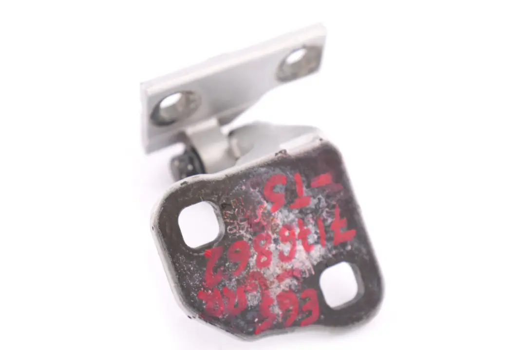 Türscharnier Unten Rechts Titan Silver Silber für BMW 7 er E65 E66 E67 mit Teilenummer 7176862 BMW 7 er E65 E66 E67 Türscharnier Unten Rechts Titan Silver Silber - SKU 7176862-TS - Teilenummer 7176862