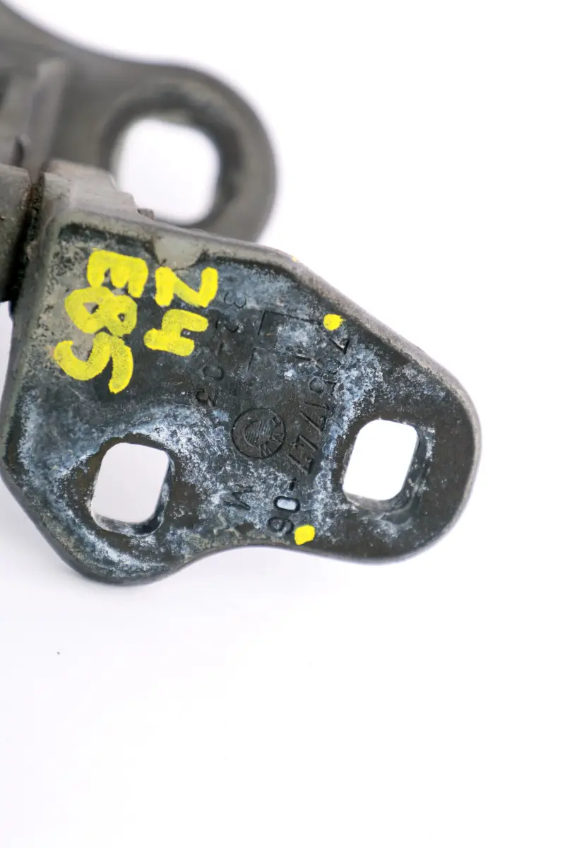 Door Hinge Bottom Lower Left N/S Sterlingrau Silver to BMW Z4 Series E85 with Part number 7051247 BMW Z4 Series E85 Door Hinge Bottom Lower Left N/S Sterlingrau Silver - SKU 7177257-STR - Part number 7051247