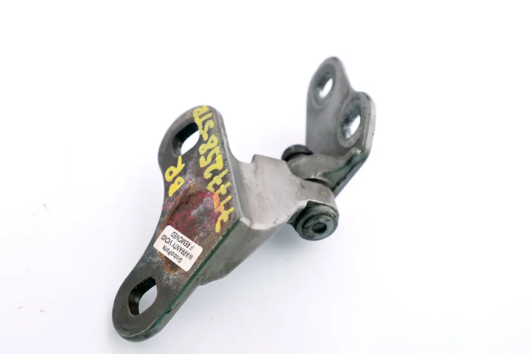 Door Hinge Bottom Lower Right O/S Sterlingrau Silver to BMW Z4 Series E85 with Part number 7051748 BMW Z4 Series E85 Door Hinge Bottom Lower Right O/S Sterlingrau Silver - SKU 7177258-STR - Part number 7051748