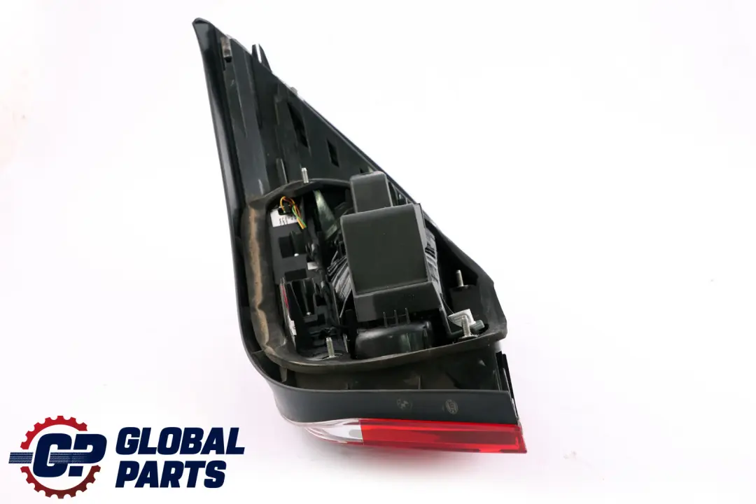 Piloto Trasero Blanco Izquierdo para BMW E60 LCI con número de pieza 7177281 BMW E60 LCI Piloto Trasero Blanco Izquierdo - SKU 7177281 - Número de pieza 7177281