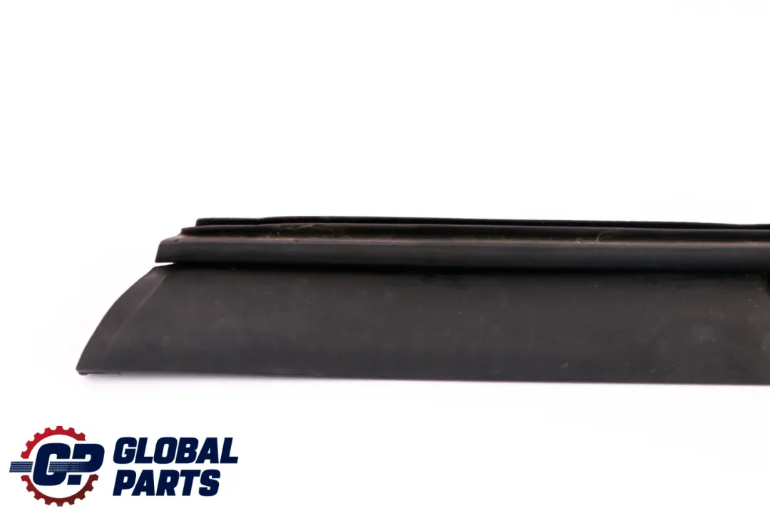 Conditionnement Chassis de Toit a Gauche pour Mini Cooper R52 à propos du numéro de pièce 7177319 Mini Cooper R52 Conditionnement Chassis de Toit a Gauche - SKU 7177319 - Numéro de pièce 7177319