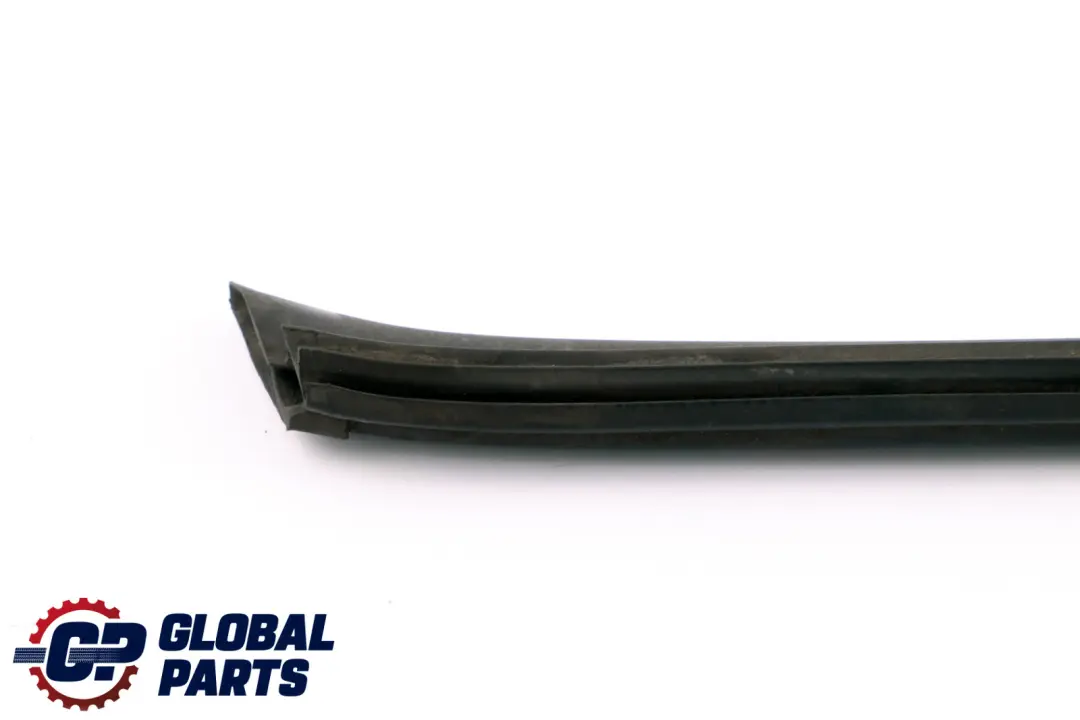 Abdichtung Dachrahmen Links für BMW Mini Cooper R52 mit Teilenummer 7177319 BMW Mini Cooper R52 Abdichtung Dachrahmen Links - SKU 7177319 - Teilenummer 7177319