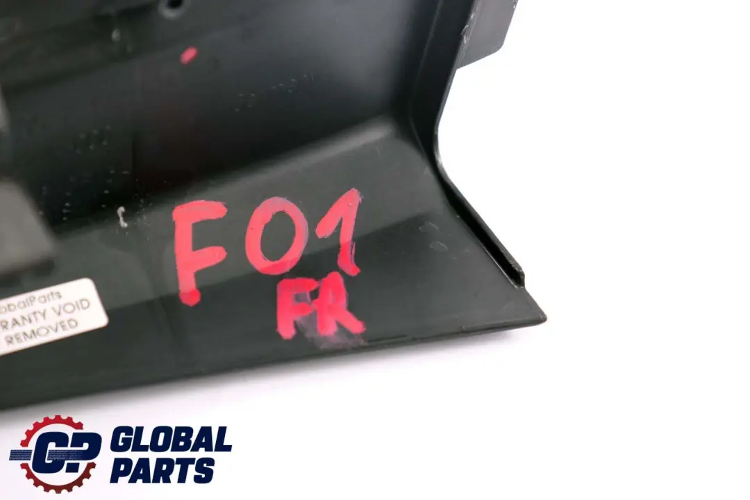 Front Right O/S Door Window Frame Trim Cover Black to BMW F01 F02 with Part number 7177626 BMW F01 F02 Front Right O/S Door Window Frame Trim Cover Black - SKU 7177626 - Part number 7177626