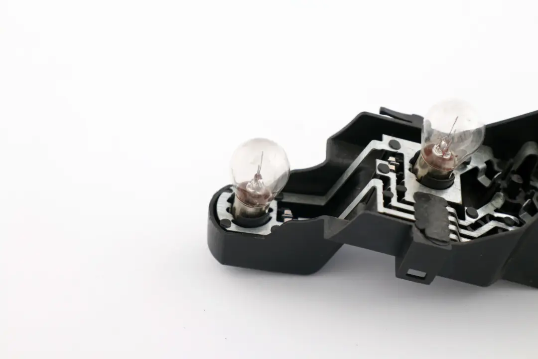 BMW 5 Series E60 Light Bulb Left N/S Carrier For White Turn Indicator - SKU 7177701 - Part number 7361881