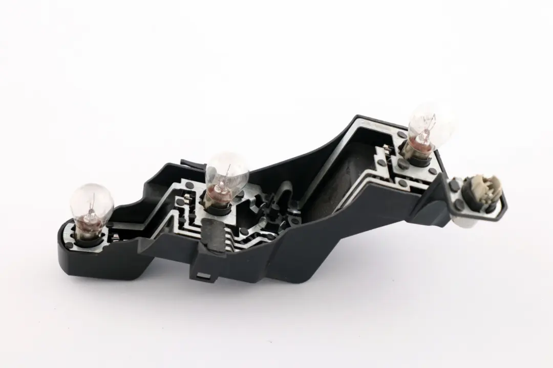 Light Bulb Left N/S Carrier For White Turn Indicator to BMW 5 Series E60 with Part number 7361881 BMW 5 Series E60 Light Bulb Left N/S Carrier For White Turn Indicator - SKU 7177701 - Part number 7361881