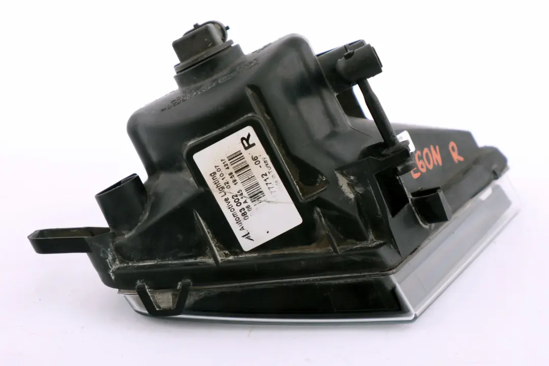 Feu Anti Brouillard BMW E60 E61 LCI Lampe Côté Droite pour à propos du numéro de pièce 7177712 Feu Anti Brouillard BMW E60 E61 LCI Lampe Côté Droite - SKU 7177712 - Numéro de pièce 7177712