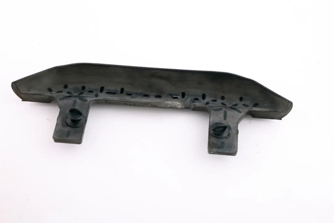 Uszczelka Maski Silnika Przednia do BMW E90 E91 o numerze 7177869 BMW E90 E91 Uszczelka Maski Silnika Przednia - SKU 7177869 - Numer Części 7177869