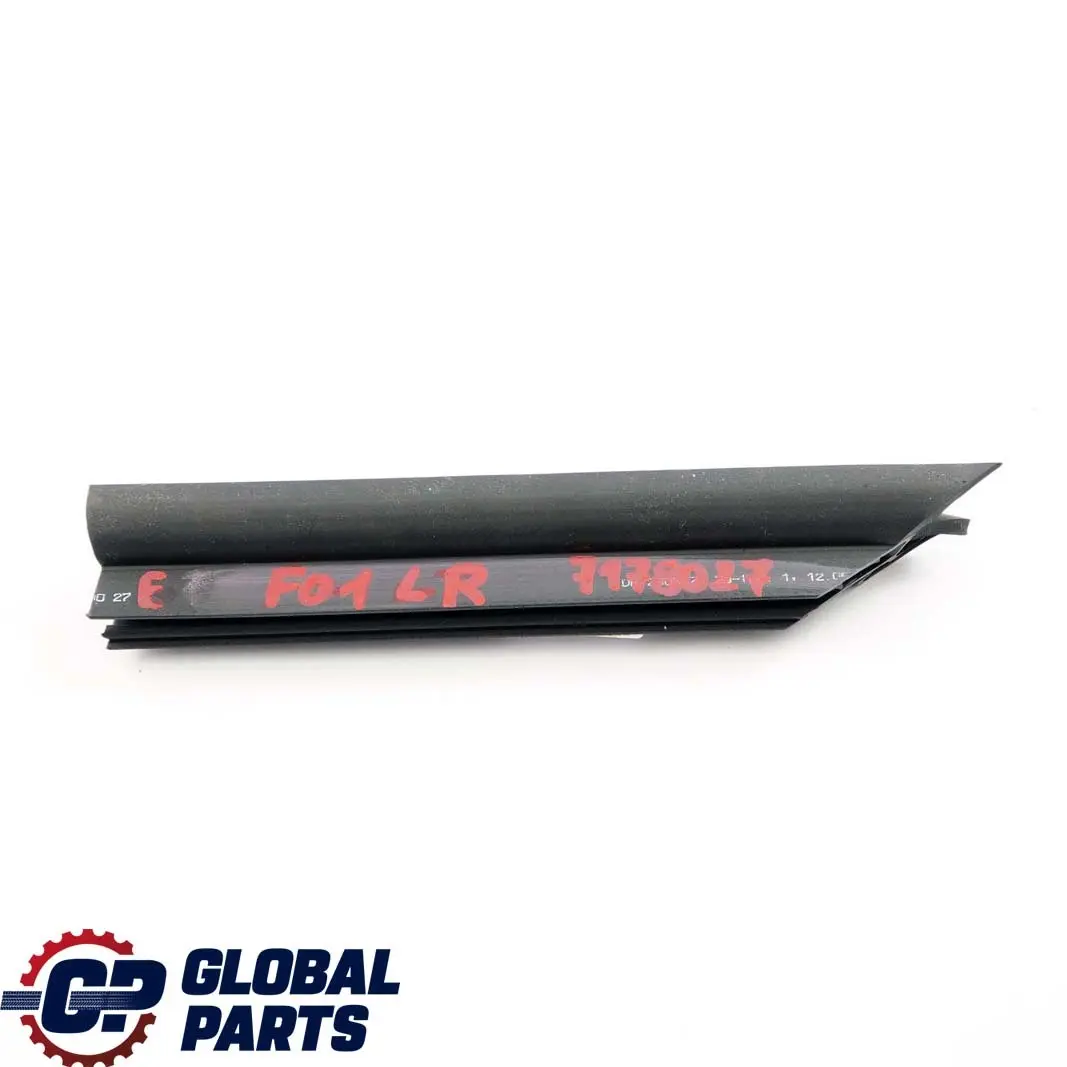 Listwa Szyby Lewy Tył do BMW F01 F02 F04 o numerze 7178027 BMW F01 F02 F04 Listwa Szyby Lewy Tył - SKU 7178027 - Numer Części 7178027